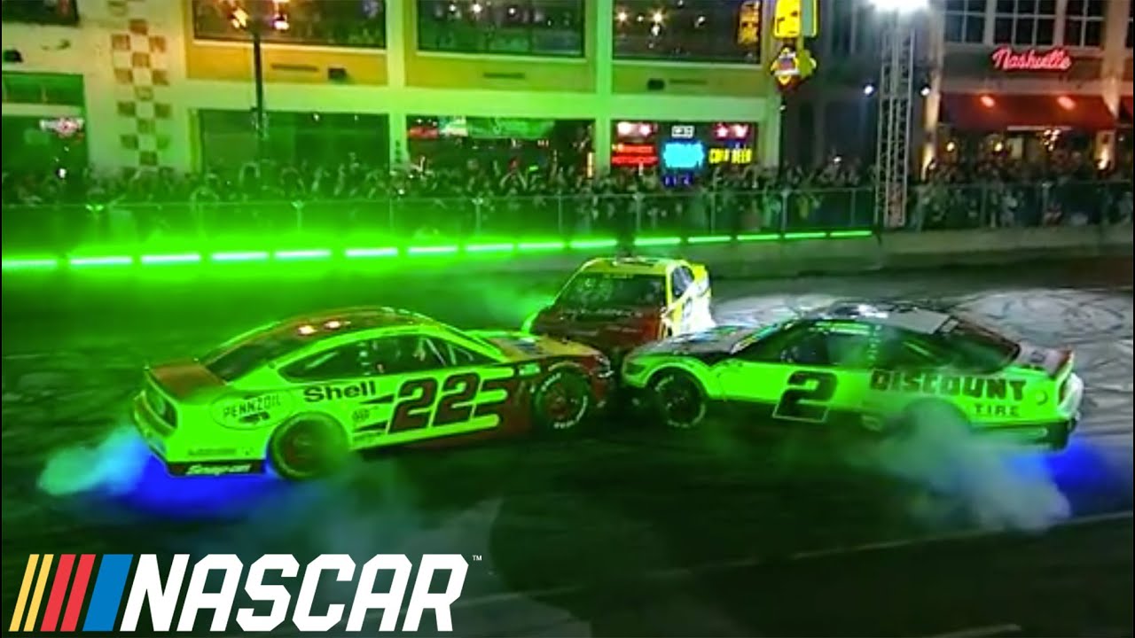 Team Penske's 3 car burnout on the streets of Nashville
