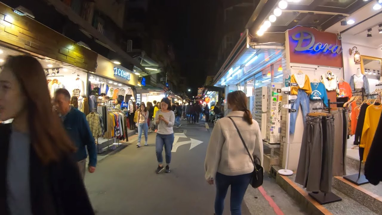 ⁴ᴷ⁶⁰ Walking Taipei, Taiwan : Shida Night Market | 師大夜市 (December 19, 2019)