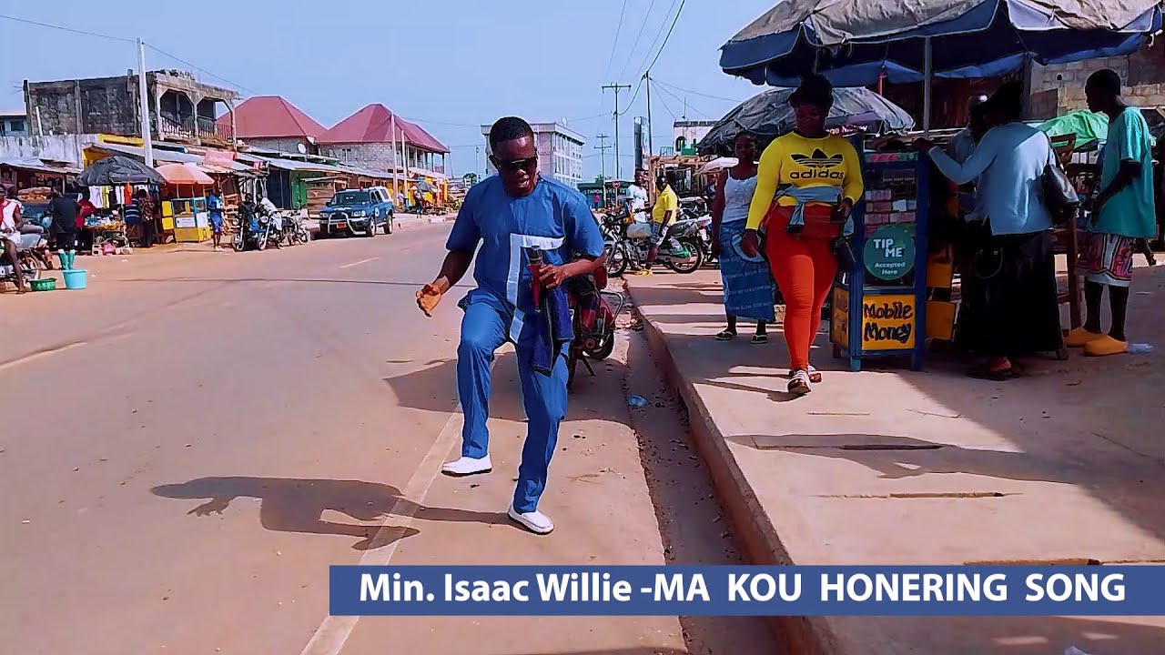 Isaac Willie Dance on Gompa City Main Street   MA KOU HONOURING SONG
