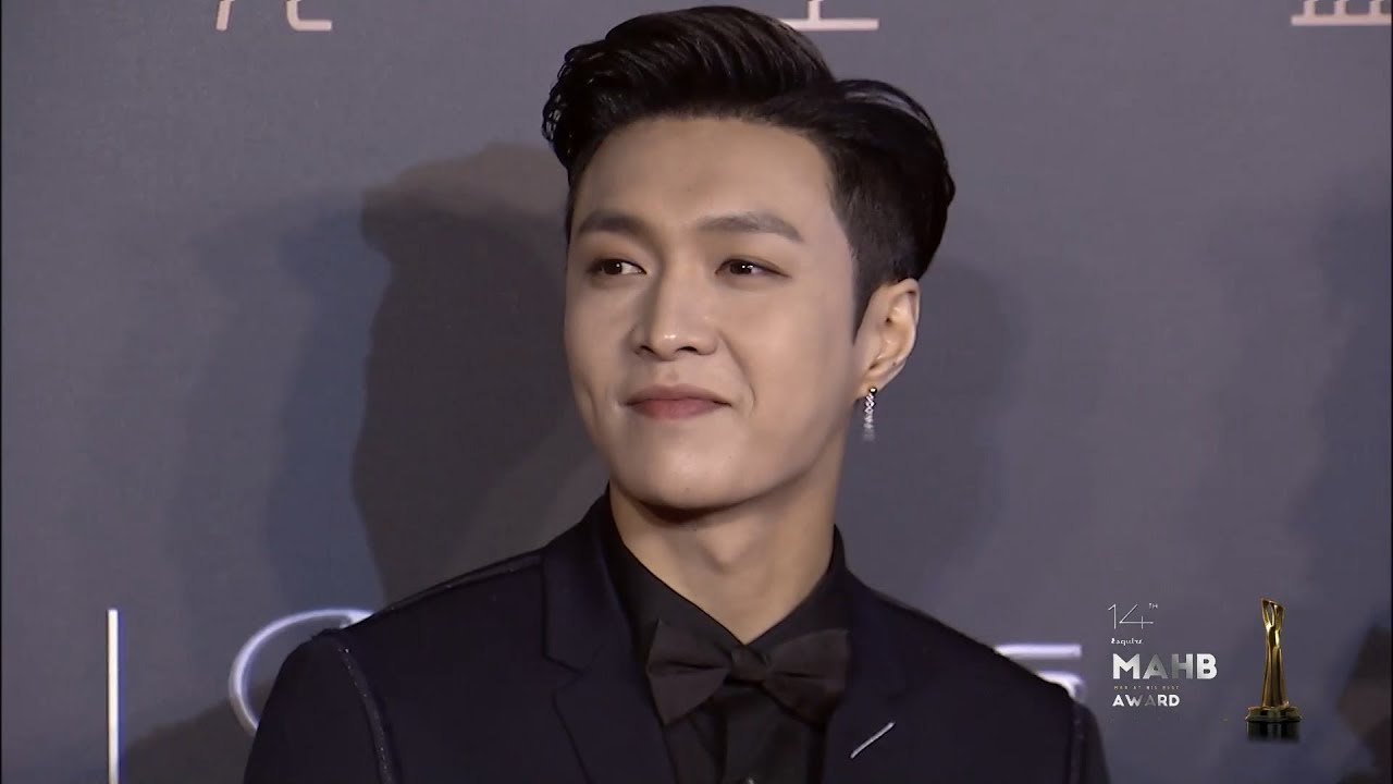 171122 Esquire Man at His Best (MAHB) Awards LAY Zhang Yixing 张艺兴 Cut