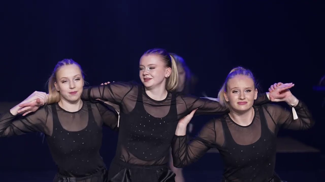 Adult Show koondis 