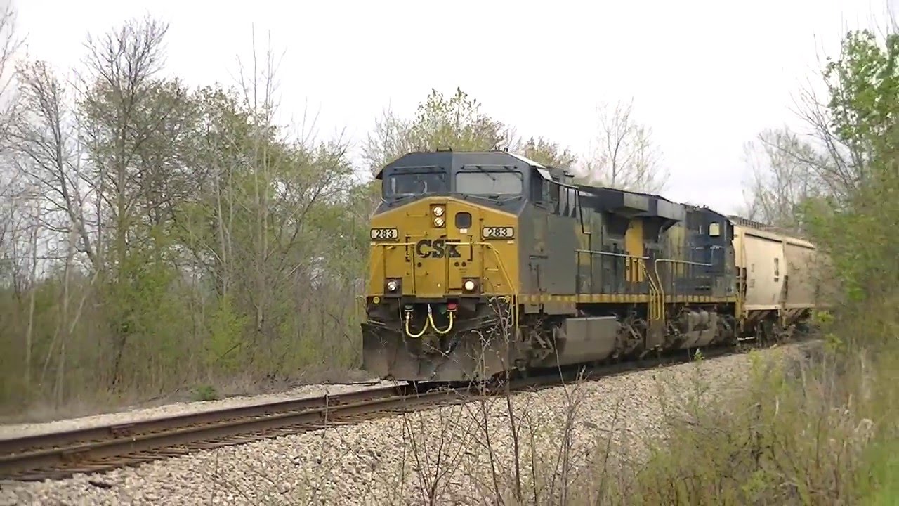CSX Grain Train Jointed Rail