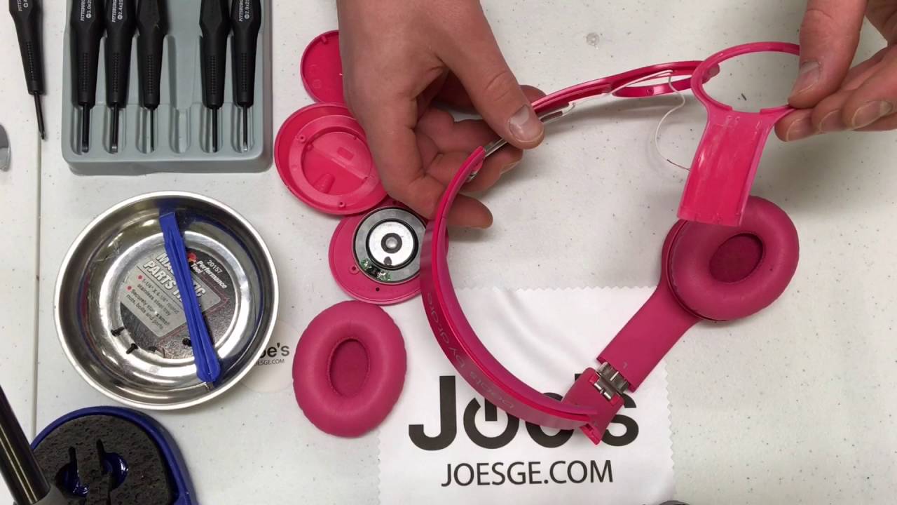 How to Repair Beats By Dre Solo HD Inside Panel Plastic Part