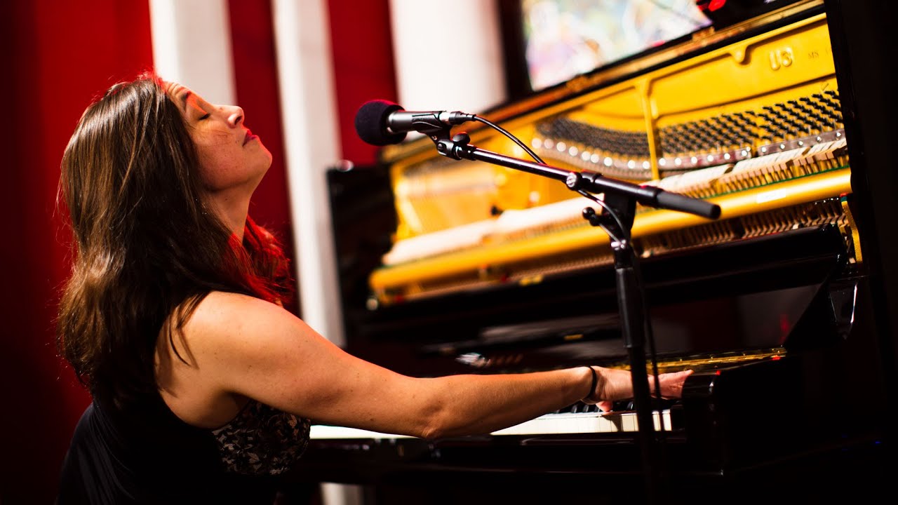Marina Albero | KNKX Studio Session