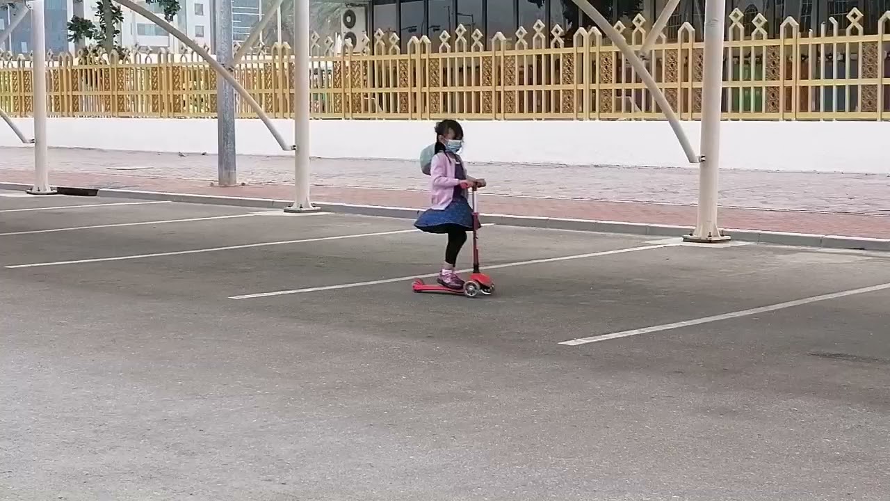 ITULAK MO AKO HANGIN/SCOOTERING