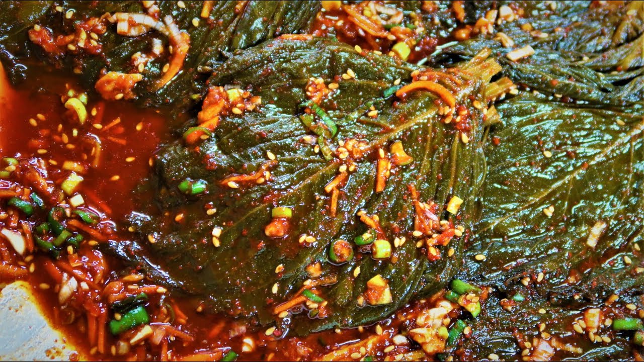 밥도둑 끝판왕 삭힌깻잎김치!! 밥 부르는 마성의 단짠 맛에 홀딱 반해요. [삭힌깻잎양념하기]