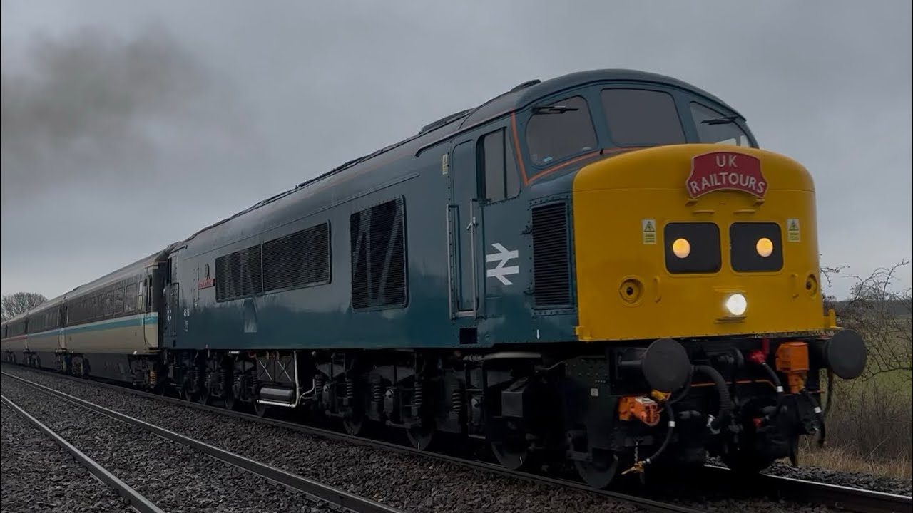 Diesel locomotive LSL 45118 A 47593 UKR on the peak Broadsman positioning move 1Z14 25/01/26 
