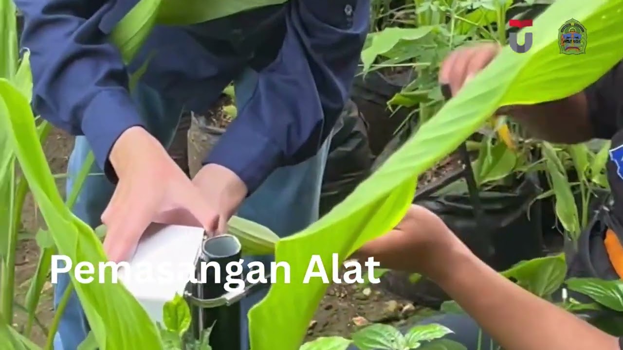 Penerapan Sistem Monitoring Kelembapan Tanah Berbasis IoT untuk Pemberdayaan Petani di Desa Wareng