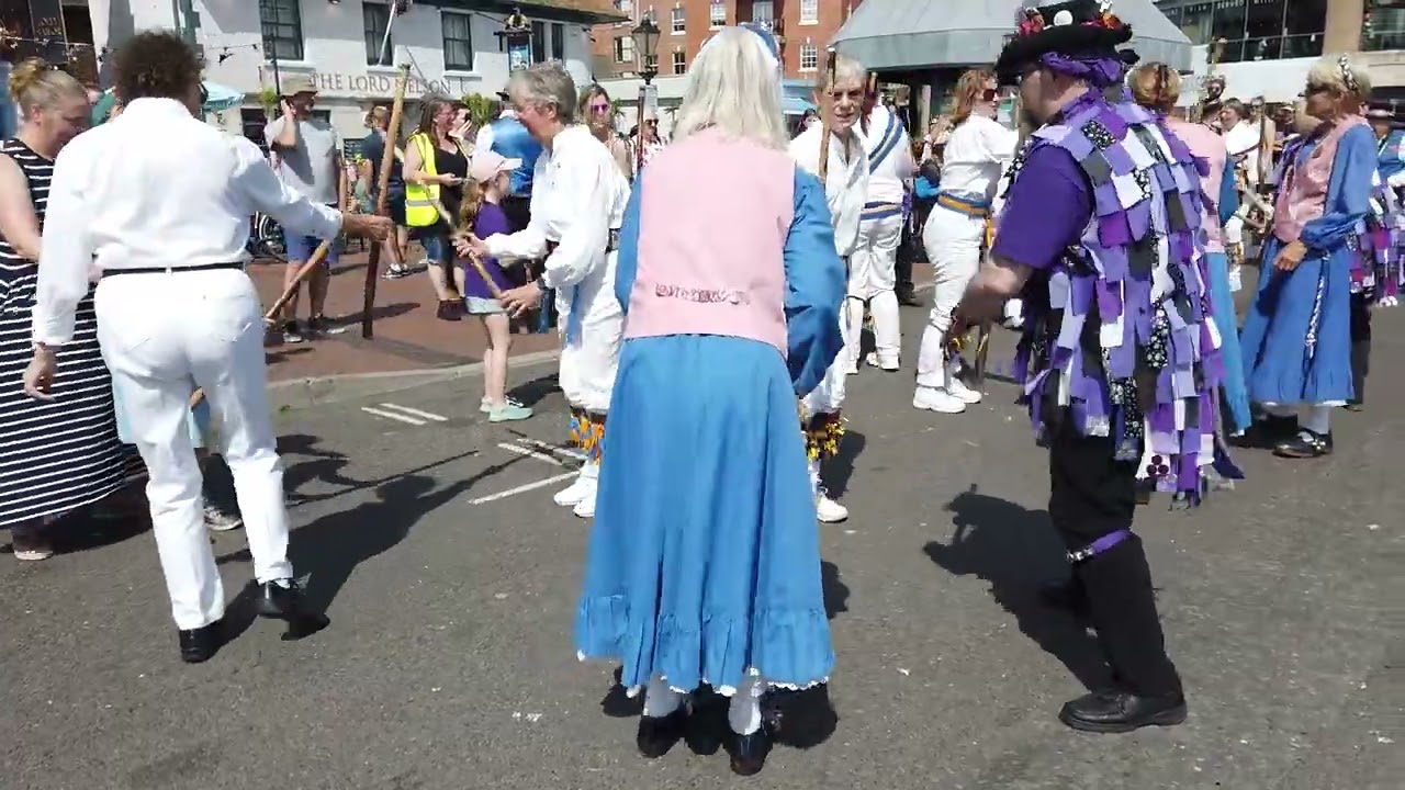 All Morris sides last dance of the day