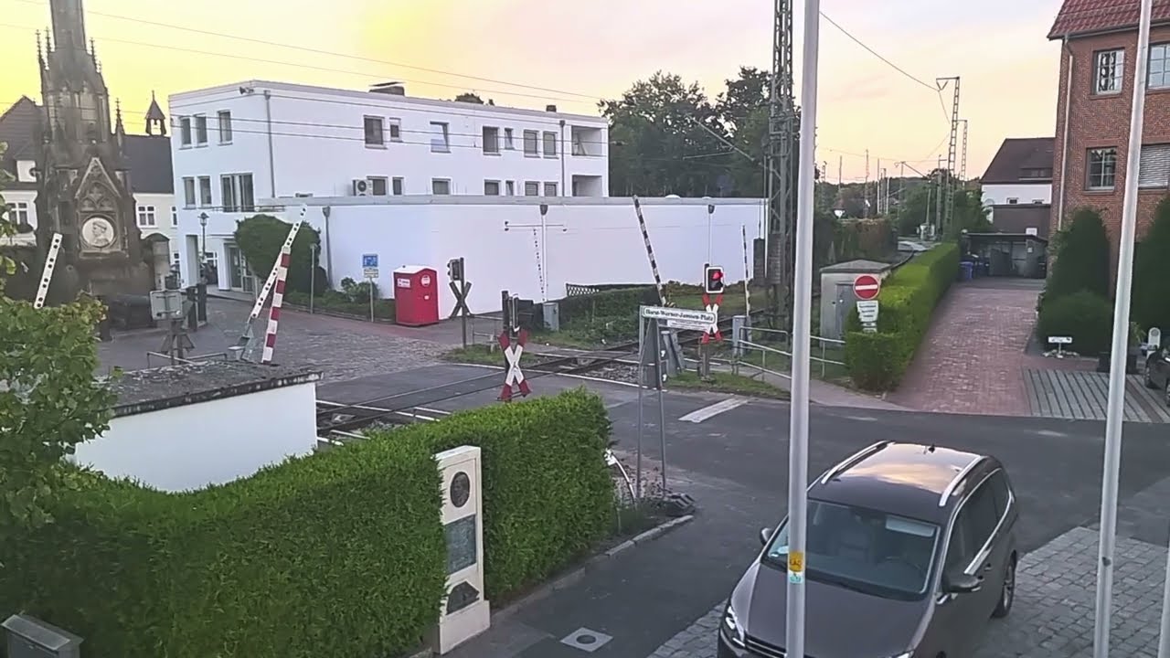 Bahnübergang Elsfleth, Steinstraße // Railroad Crossing // Spoorwegovergang