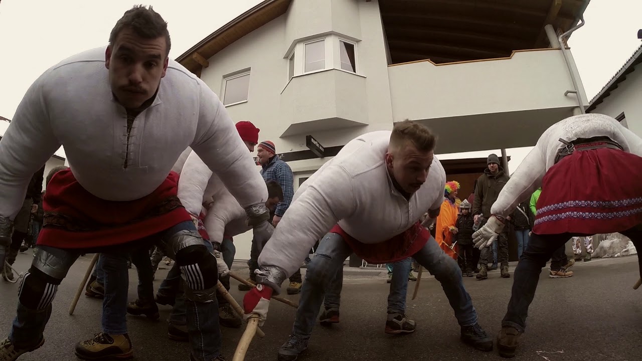 Götzner Wampelerreiten  2018