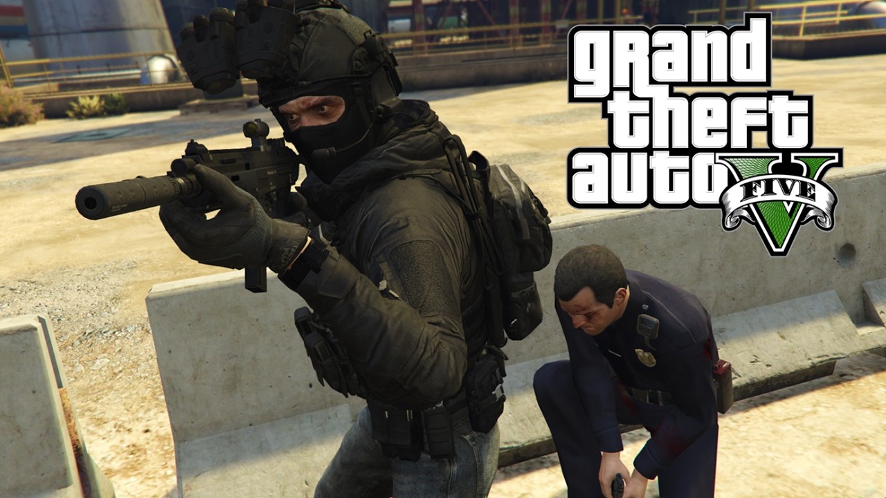 GTA V - Trevor joins the police!