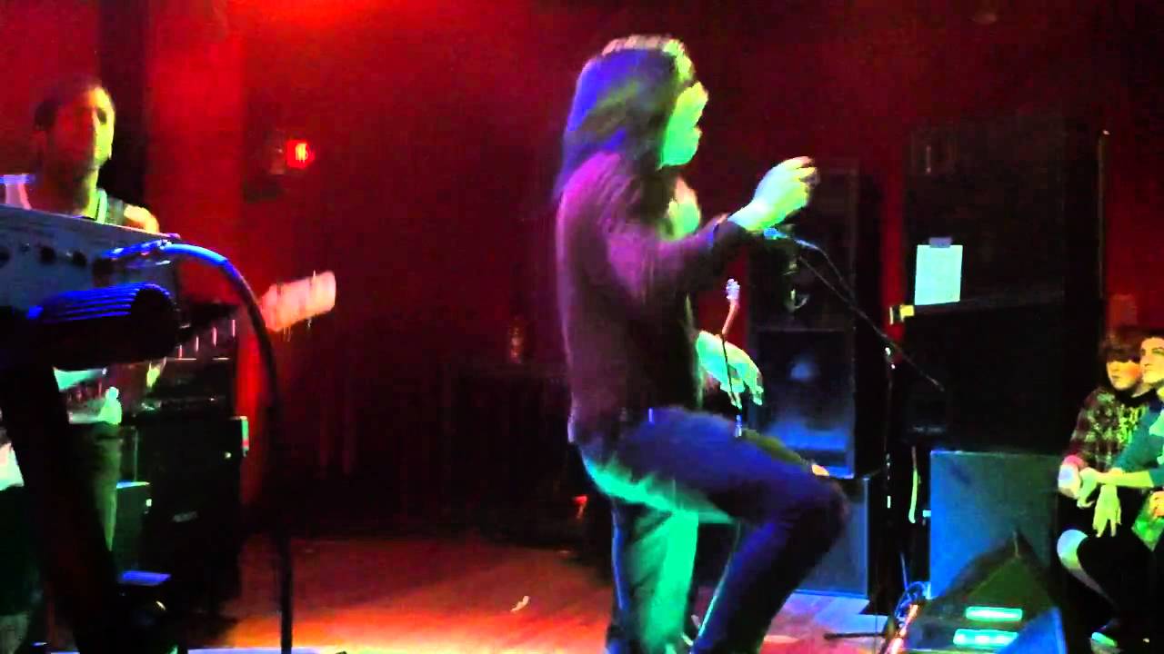 *LIVE* Camisado - Intro + Pulse @ Jaxx 4/16/11