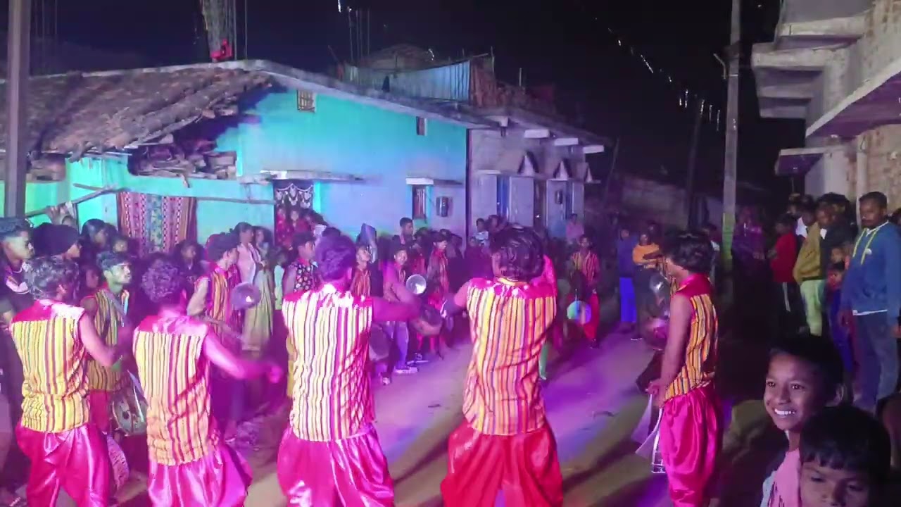 SATHIA MELODY  BADNASEEB SONG 