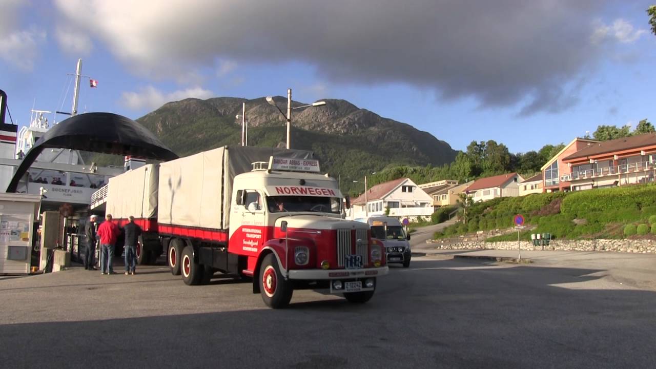Veteran-lastebiler på Lysefjorden