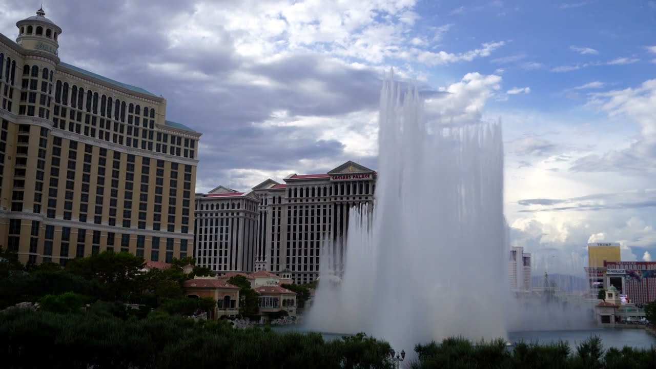 Fountains of Bellagio - BTS Dynamite/Butter (Aug 2022, bell tower view)