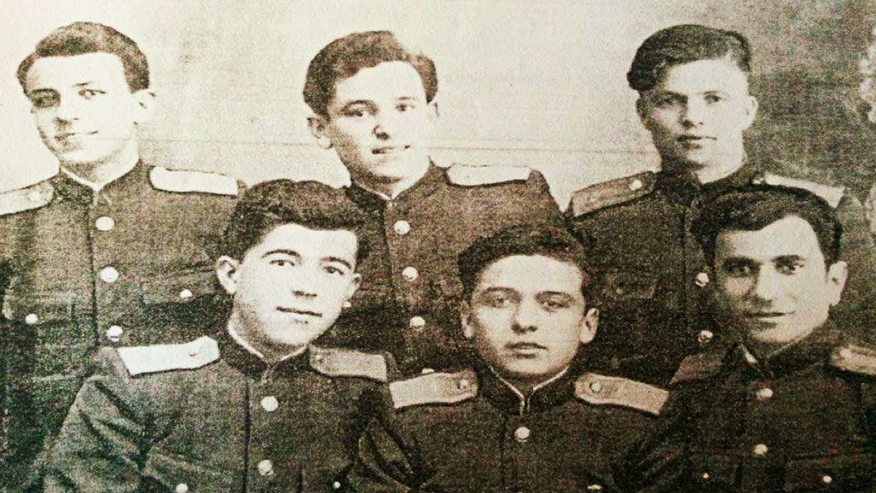 ANASTAS LULON E VRANË PAS SHPINE, ME URDHËR TË ENVER HOXHËS