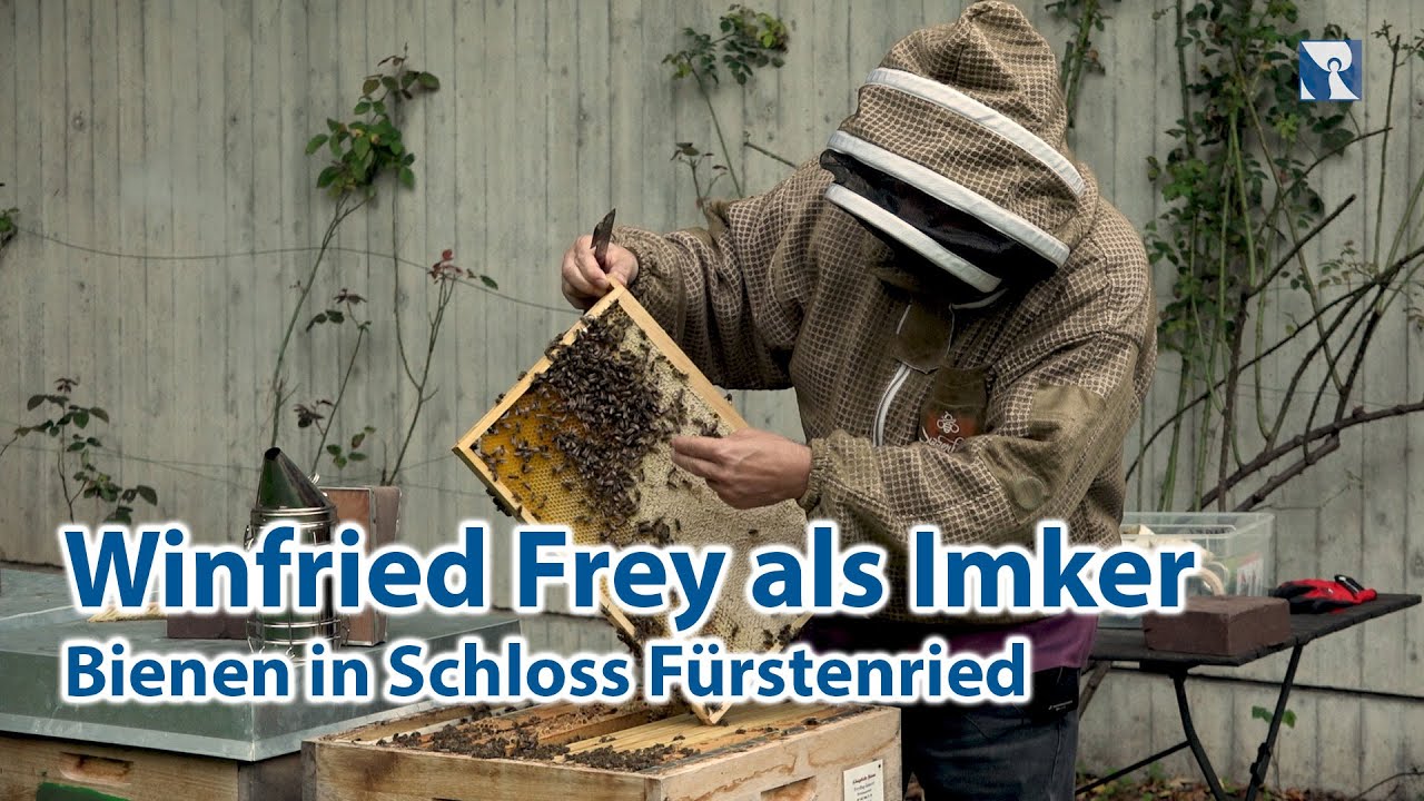 Winfried Frey als Imker - Bienen in Schloss F&uuml;rstenried