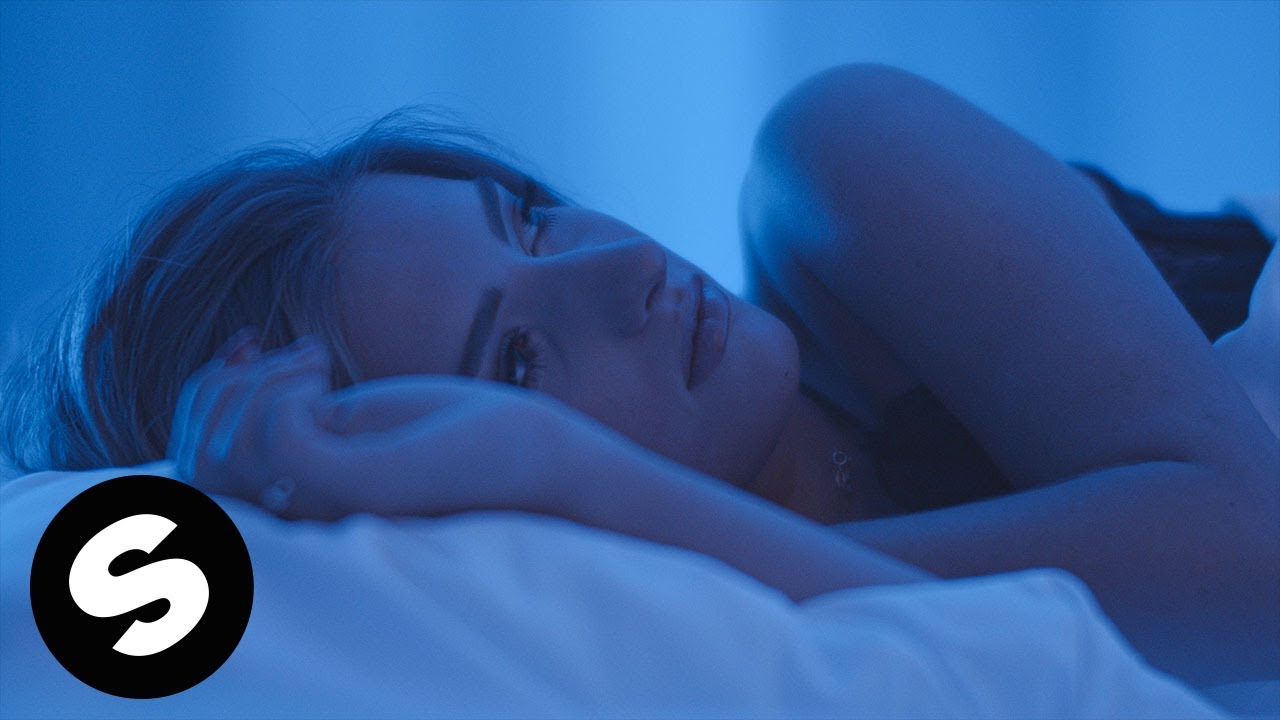 Nils van Zandt - Million Miles (feat. Julia van Bergen) [Official Music Video]