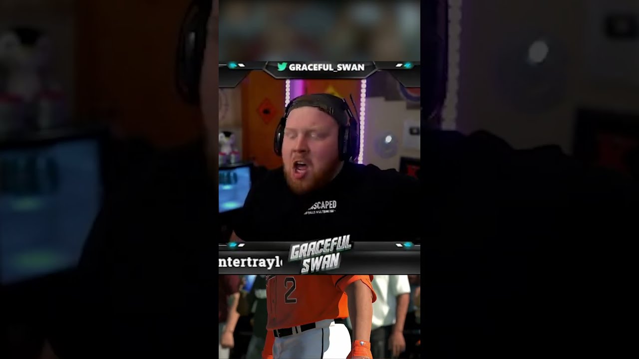 A Taste Of A GracefulSwan Live Stream...
