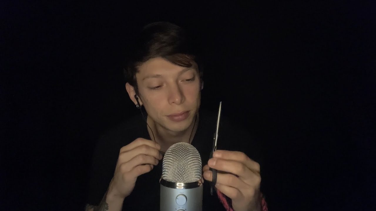 ASMR | SUPER Soft Whisper, Scissors sounds (ESPAÑOL) Trigger words. You will fall asleep.