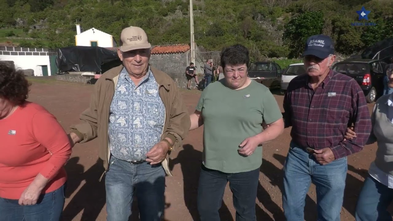 Bailes de Roda e Chamarrita encerram Domingo de Carnaval 2026