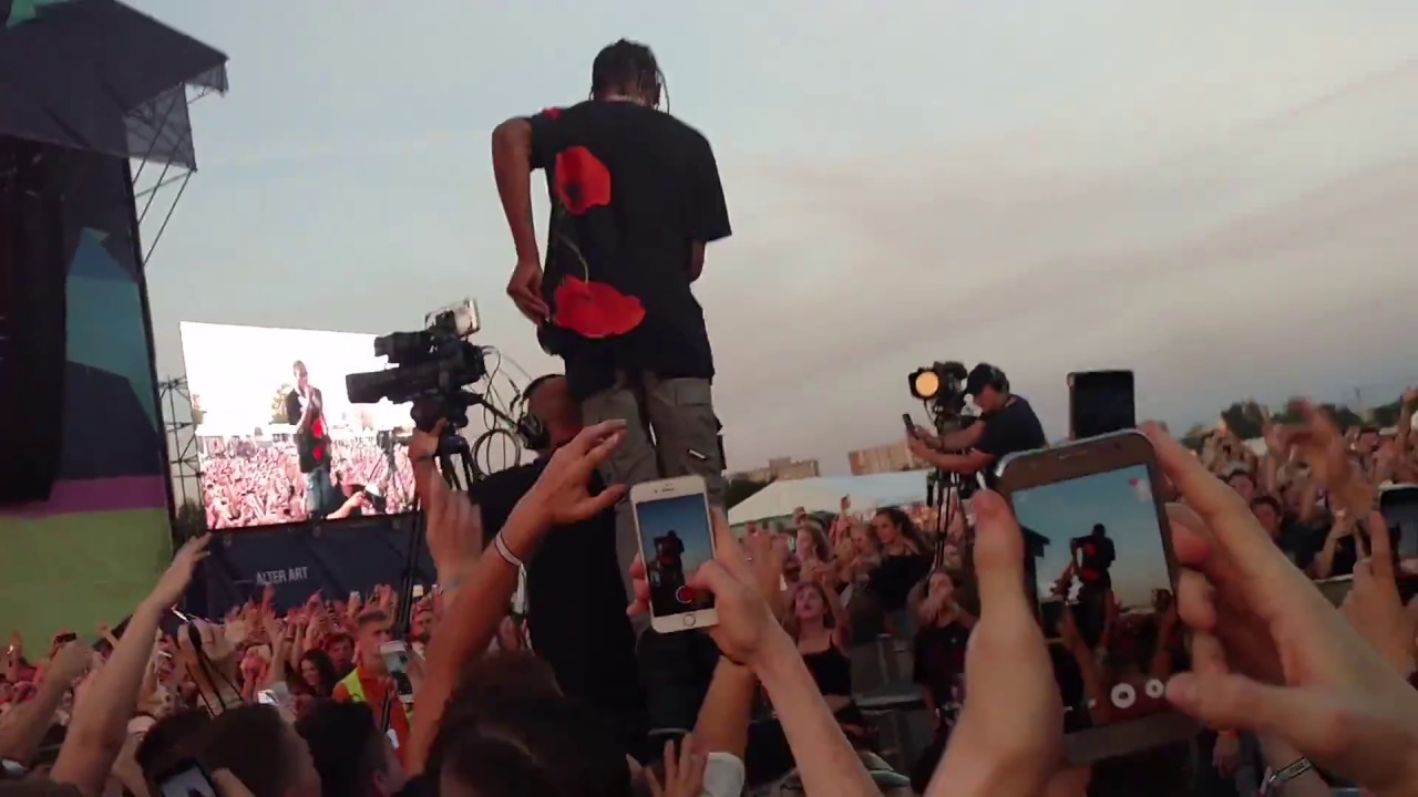 Travis Scott lit 🔥 🔥 at Kraków Live Festival 2017 | Goosebumps