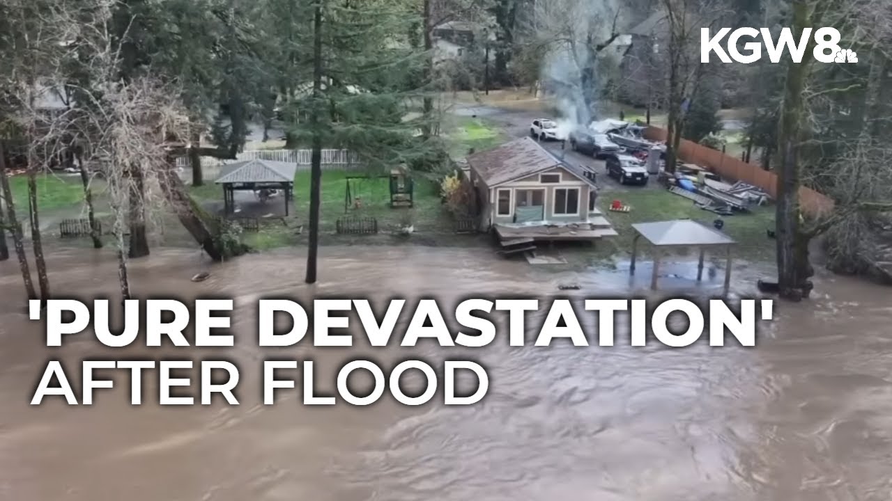 Clackamas River breaches its banks overnight, flooding out residents