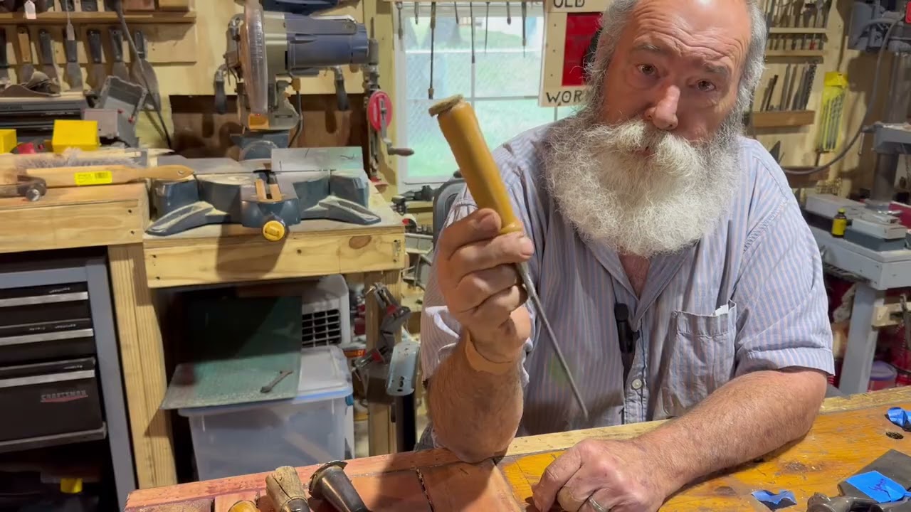 Old Doug&rsquo;s work shop , junk chisels, learn your skills 