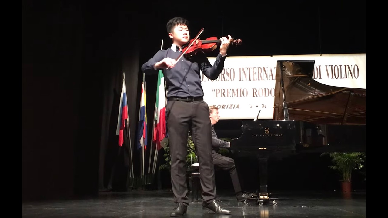 Simon Zhu (17 y.o., Premio Paganini 2023) Evgeny Sinaiski - PIERO NIRO 