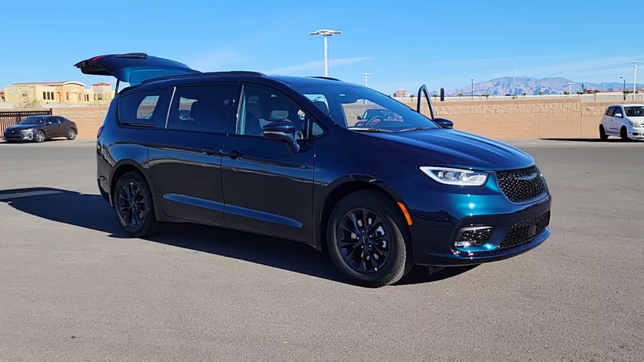 2022 Chrysler Pacifica North Las Vegas, Paradise, Henderson, Boulder City, Summerlin South, NV C8509