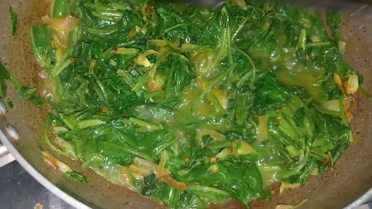 কিভাবে ফাঁকিবাজি রান্না করা যায় দেখে নিন 😁এই প্রথম ভিডিও তে বকবক করলাম।কেউ কিছু মনে করবেন না।#like