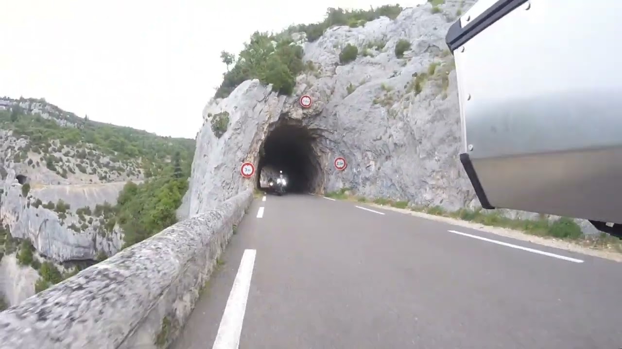 Gorges de la Nesque & Mont Ventoux - Buell XB9 & Voge 525 DSX