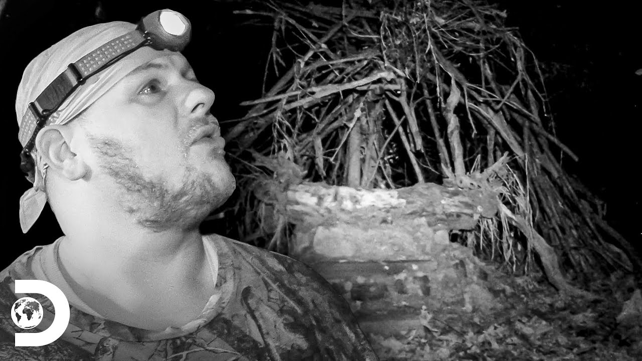 Equipo vuelve al bosque a buscar cámara perdida| Fiesta en la montaña | Discovery Latinoamérica
