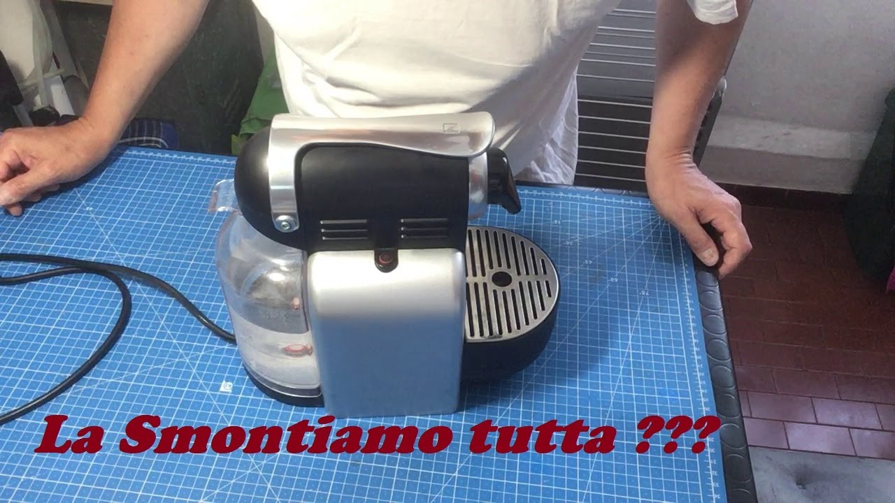 #1 Nespresso De Longhi EN90.M