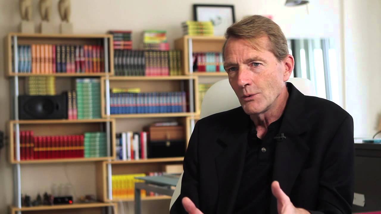 Bestselling author Lee Child answers fan questions