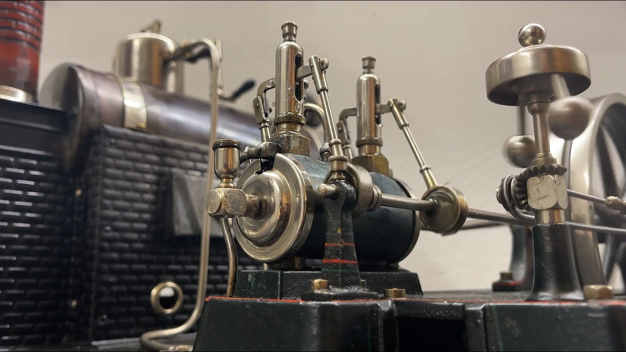 Doll & Co. 366/1 Steam Engine with Valve Control around 1928 | ccmagnus