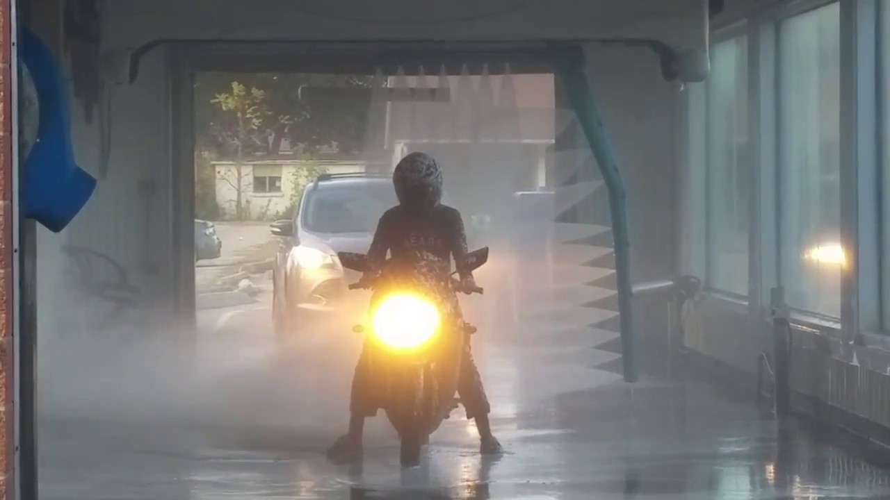 Motorcycle in a Automatic Car Wash!?