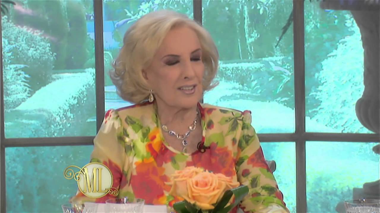 Almorzando con Mirtha Legrand 2014 - Fabián Medina Flores analizó el look de Cristina Kirc
