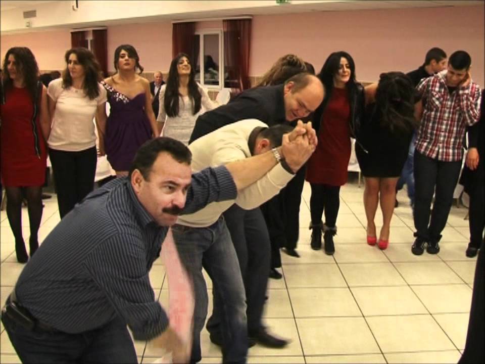 GRUP GUZELLER  NURHAK .TUNCELI . SIVAS .DUGUNU  HALAY  2 ;) 17 / 12 /2011