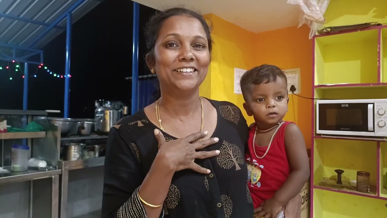 கல்யாண நாள் அது மா நாங்க ஸ்கூட்டி வாங்கலாம்னு ஷோரூமுக்கு வாங்க போறோம்