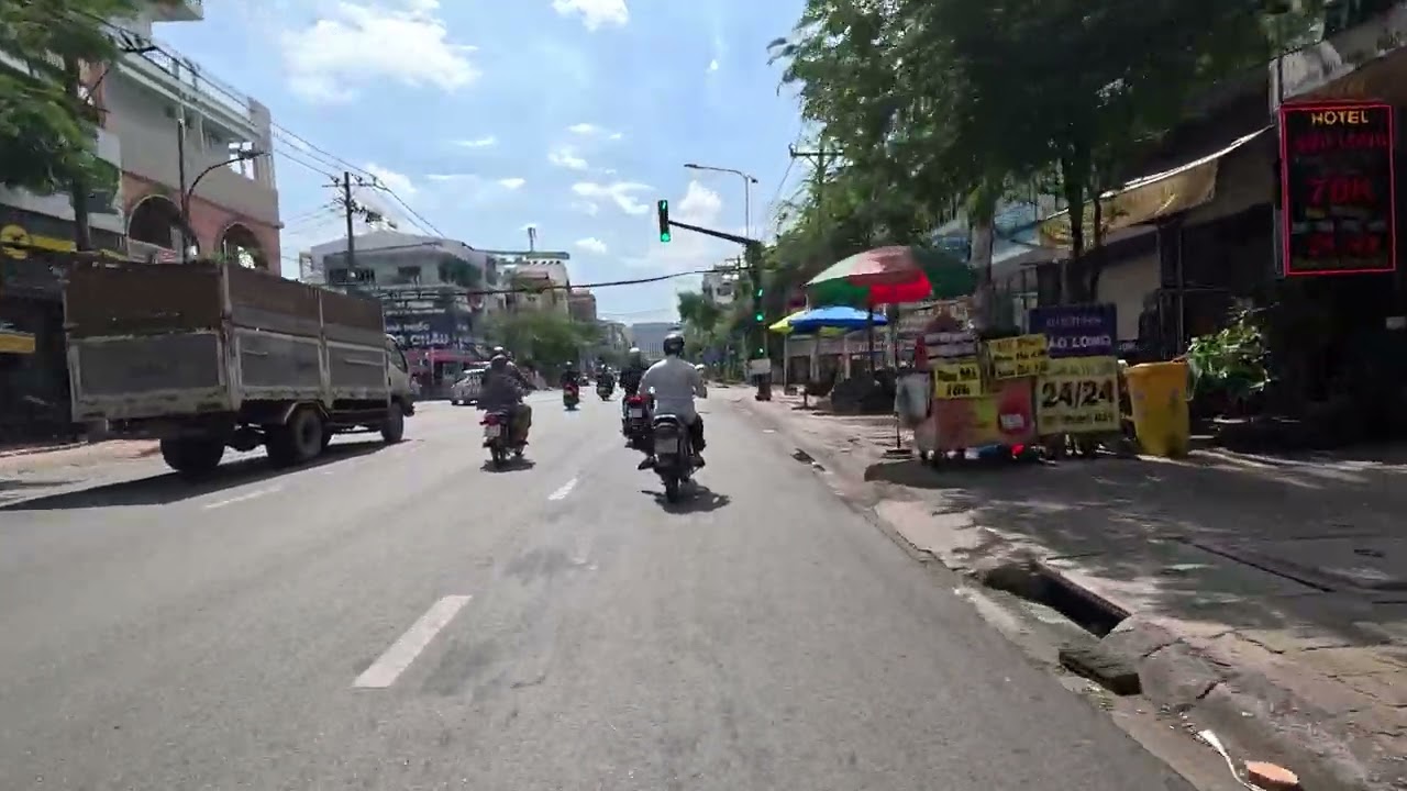 Đường Đinh Bộ Lĩnh Quận Bình Thạnh Sài Gòn HCM [Thuyết minh]