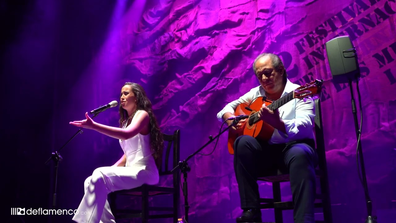 Rocío Luna, mineras en la semifinales del Cante de las Minas 2023