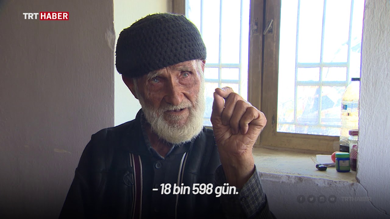 Mustafa dede Hatice'si için hala gün sayıyor