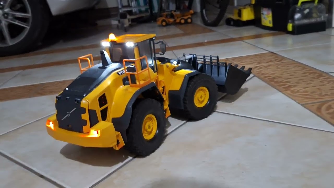 umbal bruder volvo l260h RC