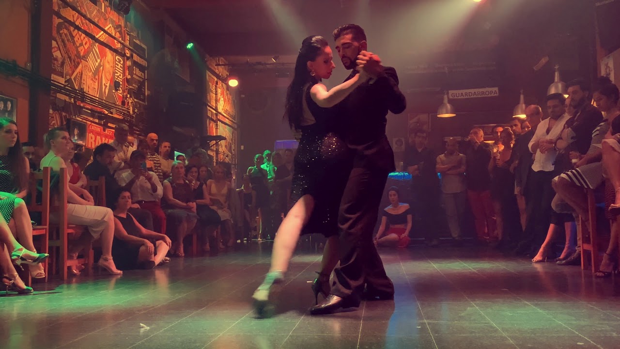 Jimena Hoeffner y Fernando Carrasco - Osvaldo Pugliese-Para Dos @ Milonga A La Parrilla