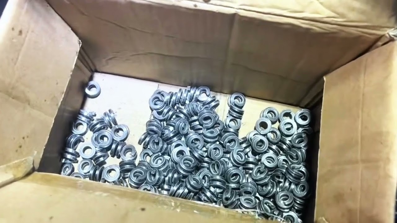 Automatic Hydraulic Spring Washer Machine for Square Wire #spring #washers #wirebendingmachine