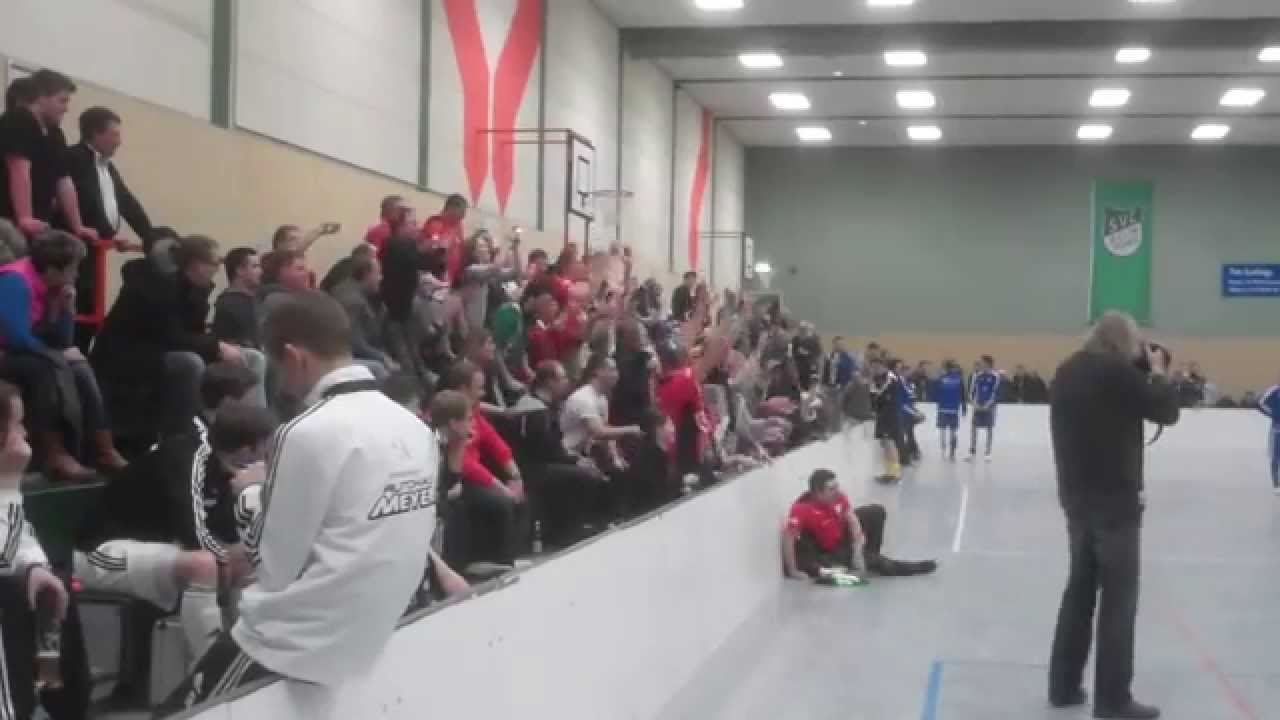Indoor-Cup: TSV Venne feiert, Malungu macht den Einpeitscher