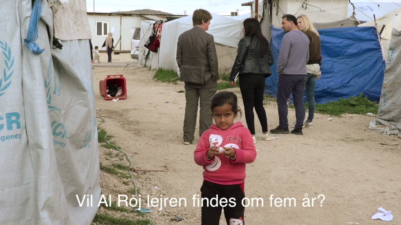 RTC talking to the camp leader of Al-Roj