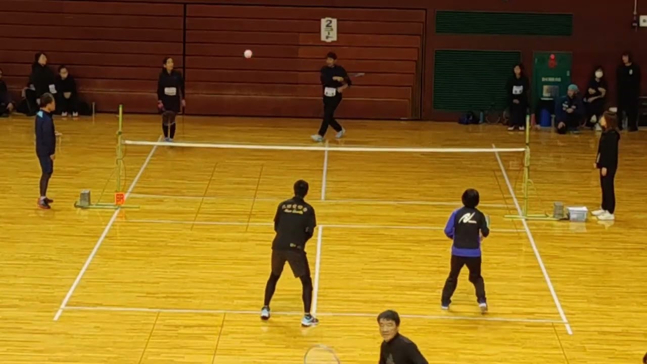 2025年11月24日　第19回サークル・クラブ対抗ミニテニス大会 予選　秋田愛好会 × スマイルB